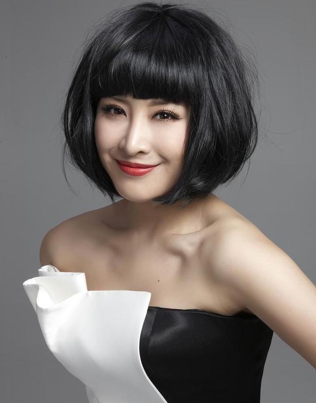 王雅捷个人简介图片（嫁于洋生一子幸福美满）(10)