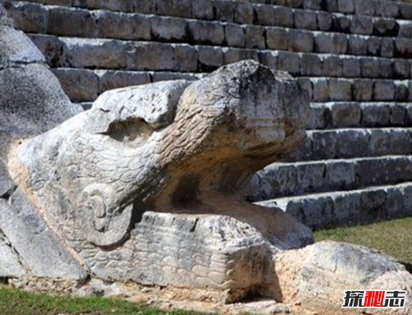 法国羽蛇城巨石阵之谜 石柱群是罗马时代的遗物 巨石达4000块