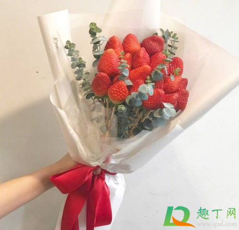 送草莓花束代表什么意思-草莓花束的花语是什么
