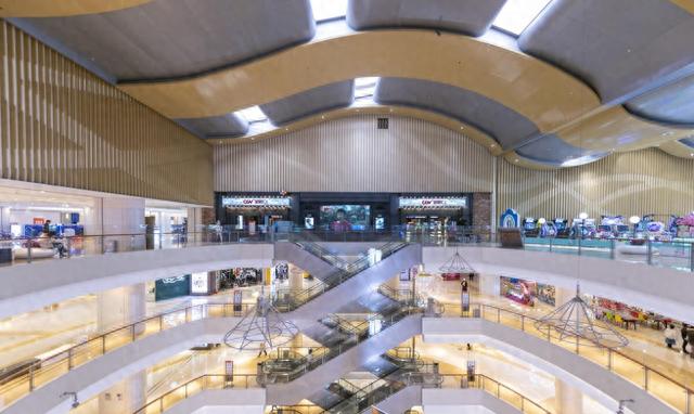 取代“电商与实体店”,中国未来10年,将迎来2个新的赚钱赛道