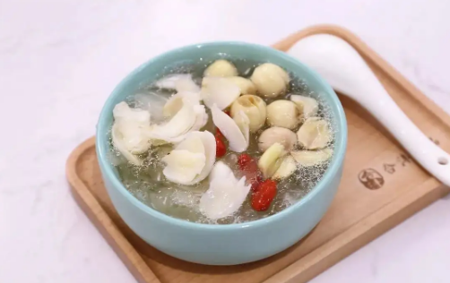 莲子吃了可以降血压吗 莲子怎么吃才能降血压