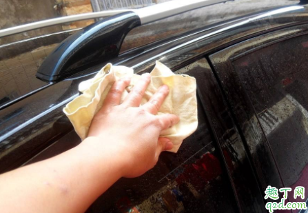 汽车店的泡沫伤车漆吗 洗车店的洗车液是什么做的