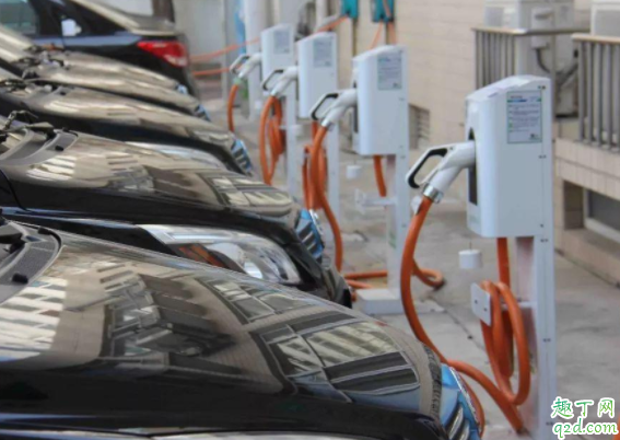 新能源电动汽车充电怎么充 新能源汽车性能如何