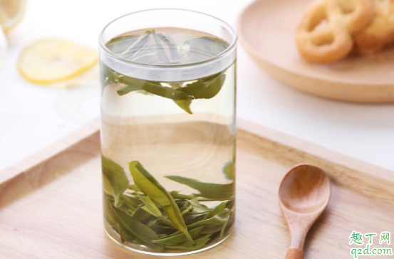 龙井茶可以用紫砂壶泡吗 龙井茶叶陈了还能喝吗