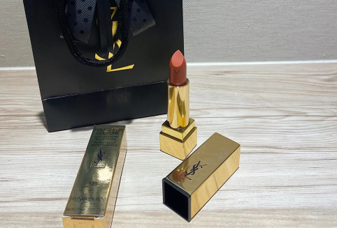 YSL金色方管唇膏2020新色139口红试色 今夏泰奶色预定